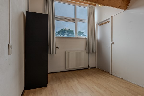 Slaapkamer zolder 2.jpg